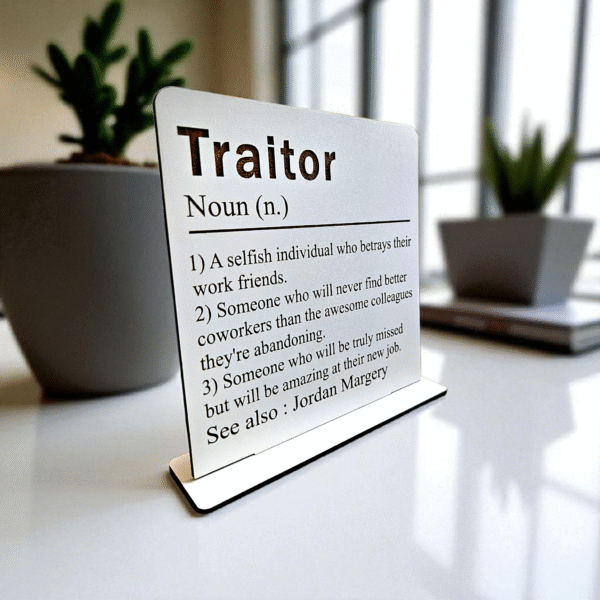 'Traitor' Leavers Gift - Image 2